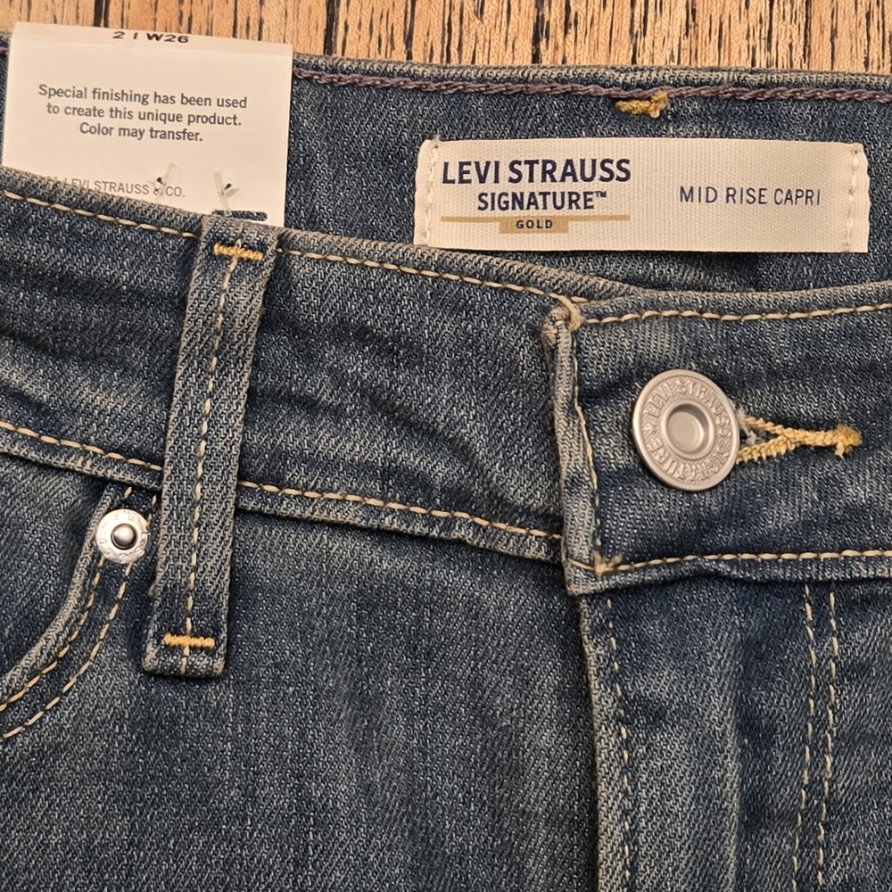 Levi Straus Signature Gold Mid Rise‎ Women Capris Size 2 W26 - Picture 6 of 14